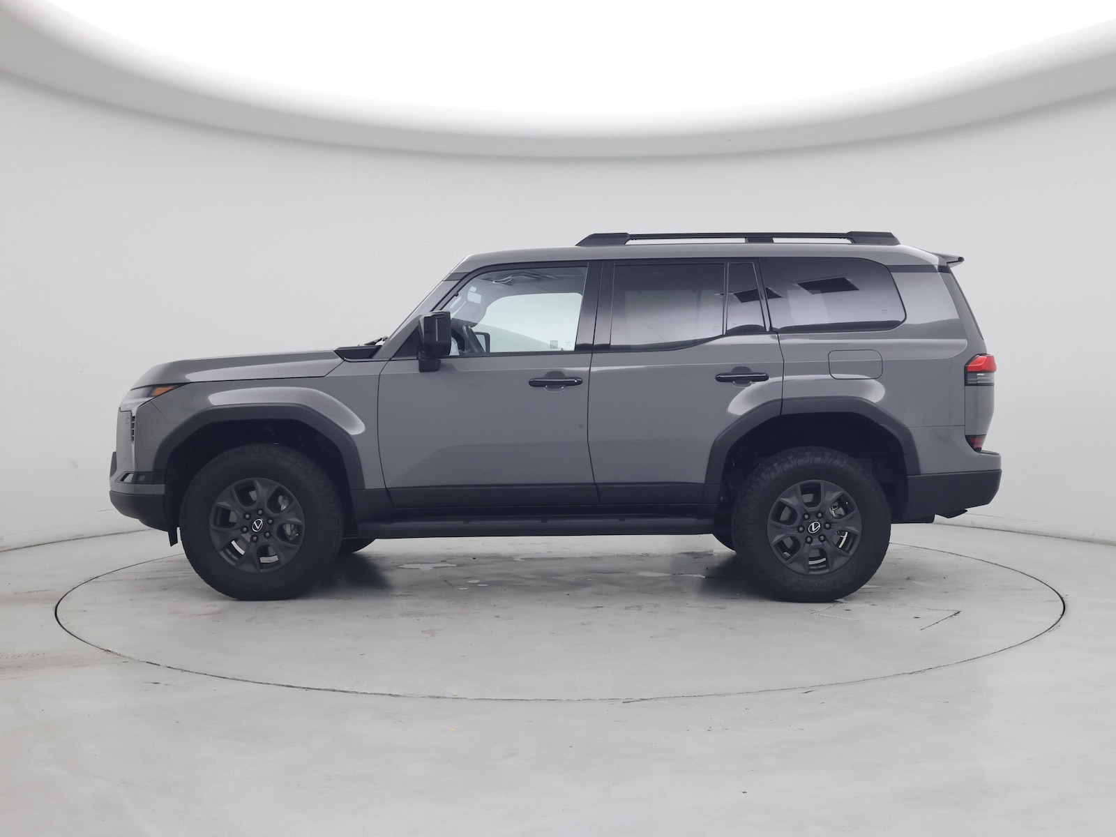 2025 Lexus GX Overtrail+ - Photo 4