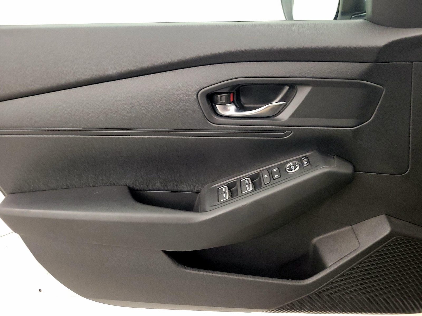 2023 Honda Accord LX - Photo 13