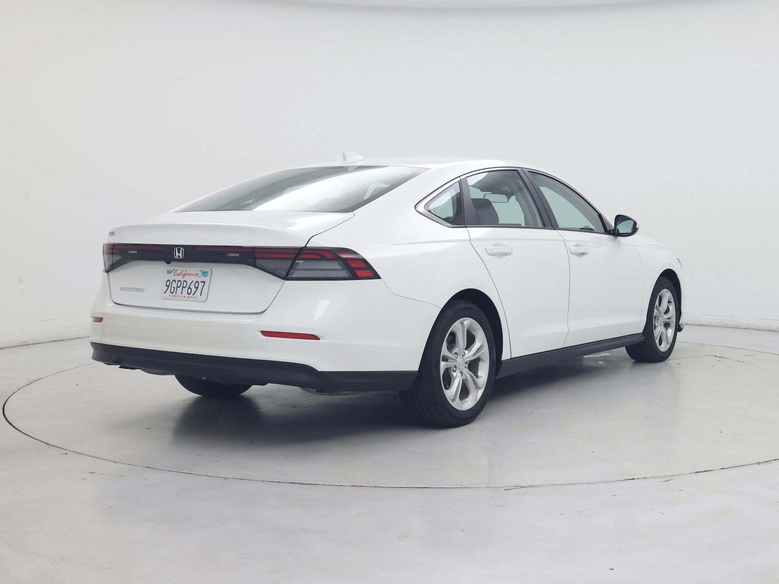 2023 Honda Accord LX - Photo 9