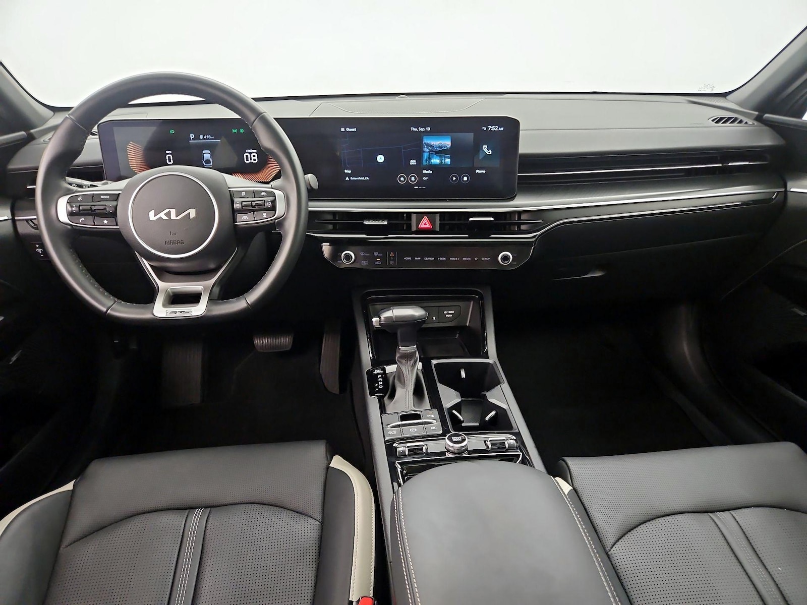 Apple CarPlay® & Android Auto™