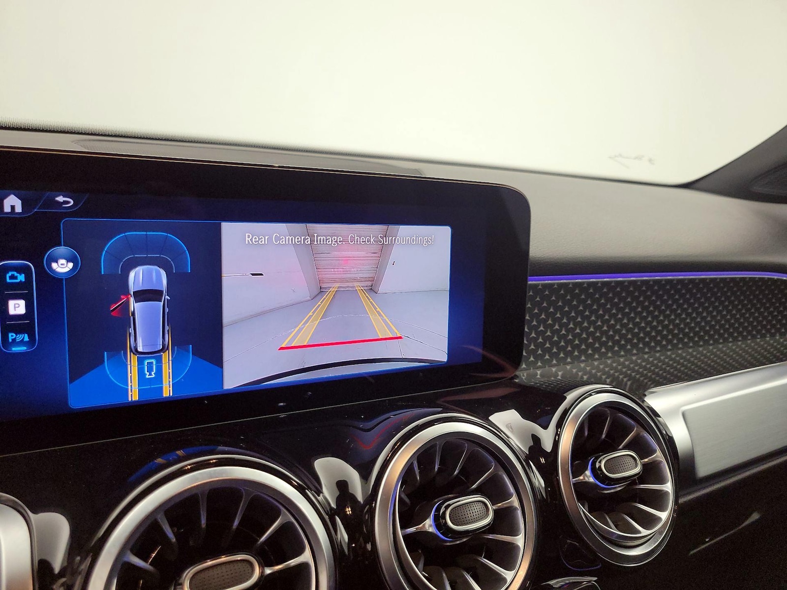 2025 Mercedes-Benz GLB Base - Photo 15