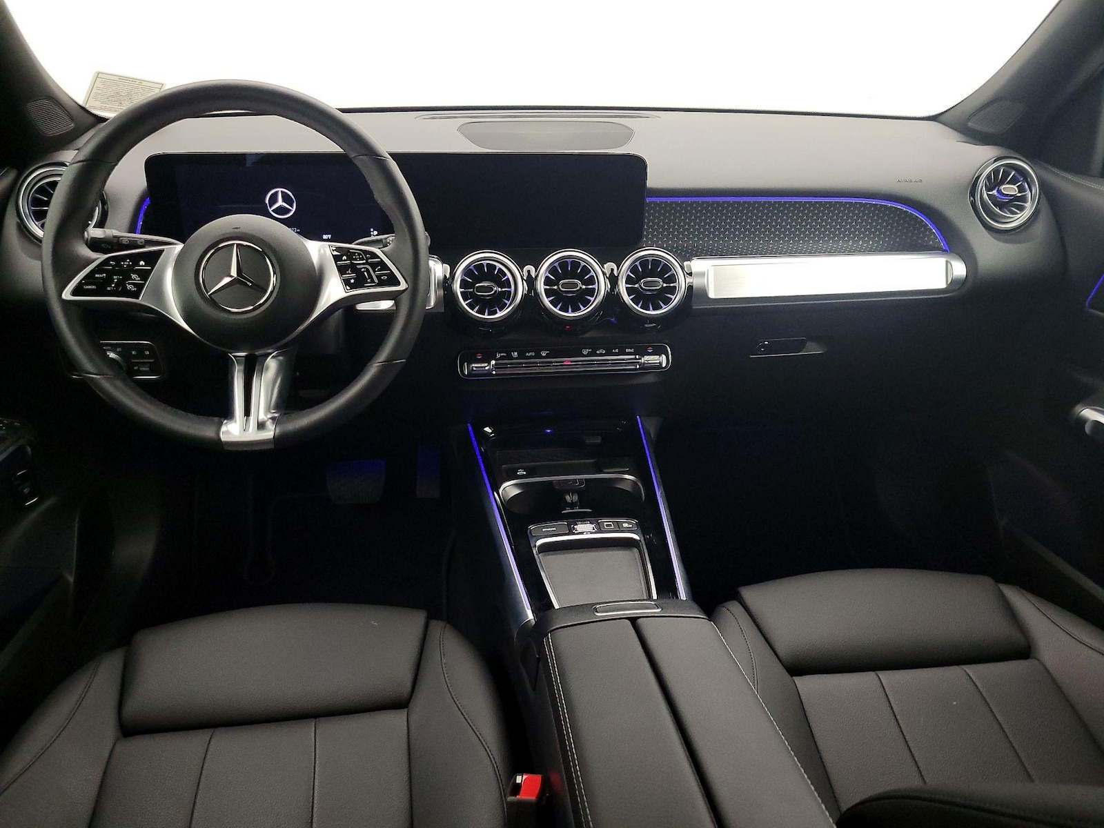 2025 Mercedes-Benz GLB Base - Photo 10