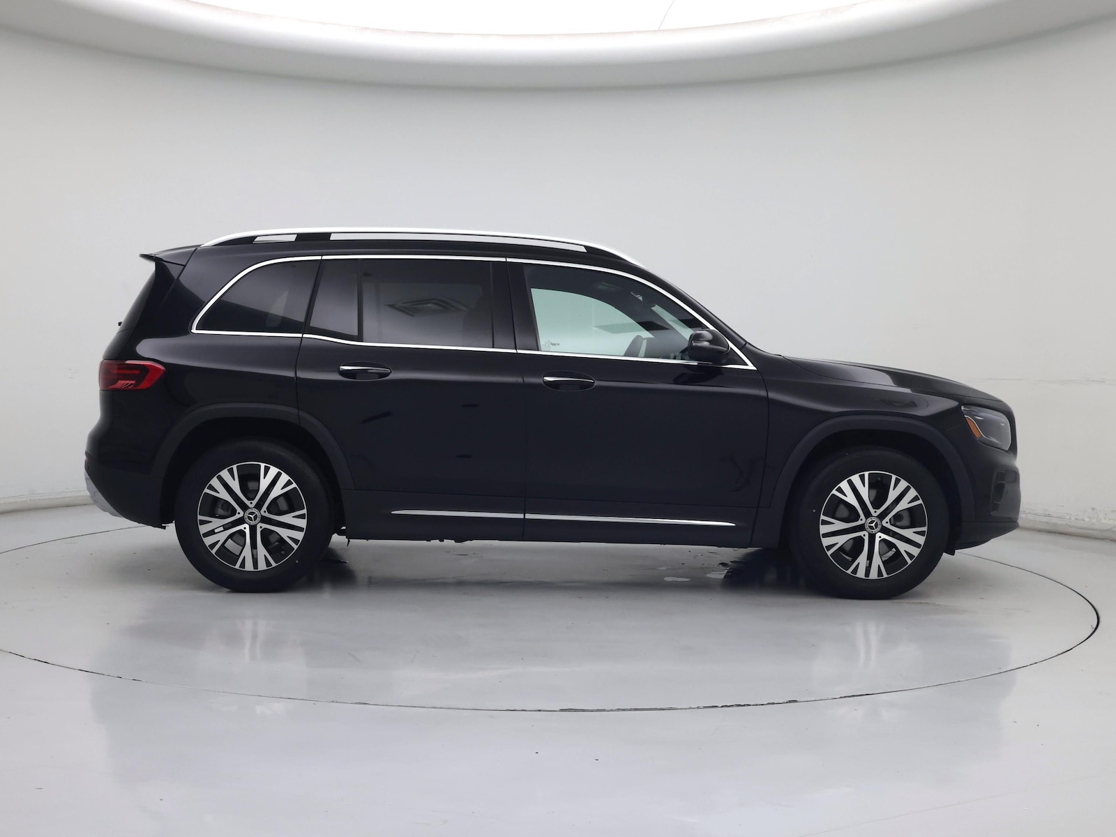 2025 Mercedes-Benz GLB Base - Photo 8