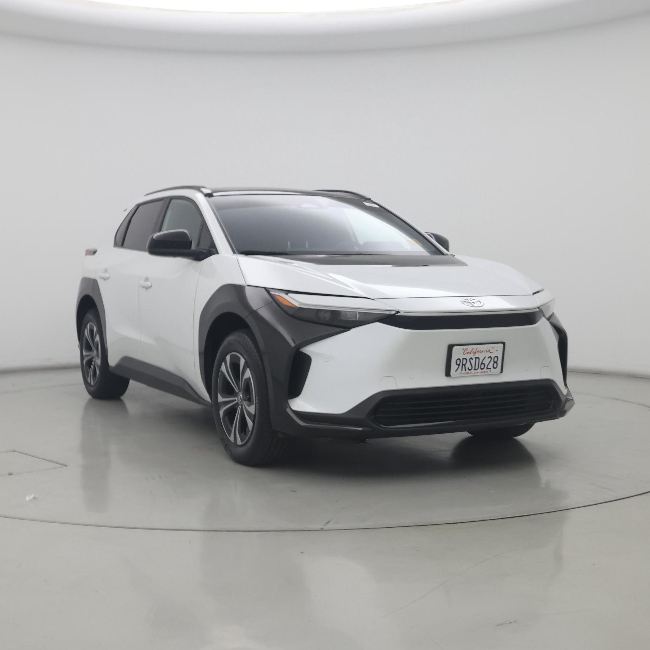 White 2024 Toyota bZ4X SUV / Crossover Front-Wheel Drive Automatic