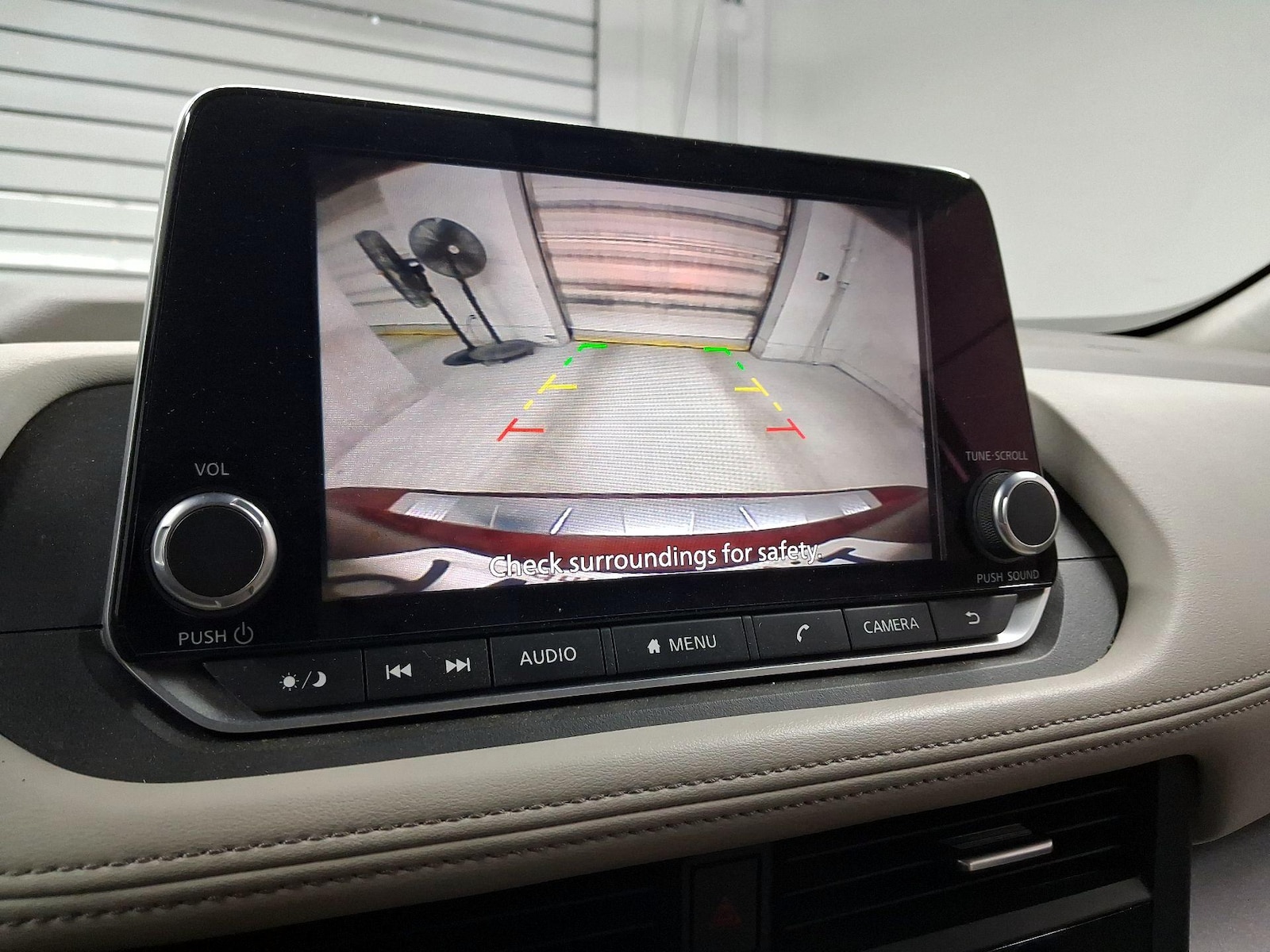 2025 Nissan Rogue SV - Photo 15