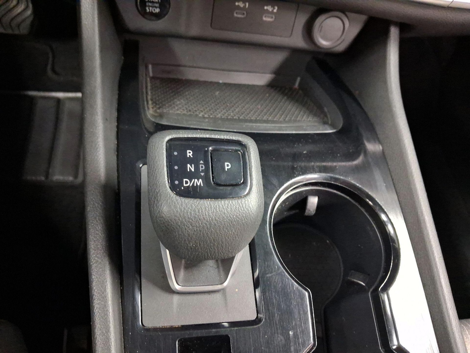 2025 Nissan Rogue SV - Photo 18