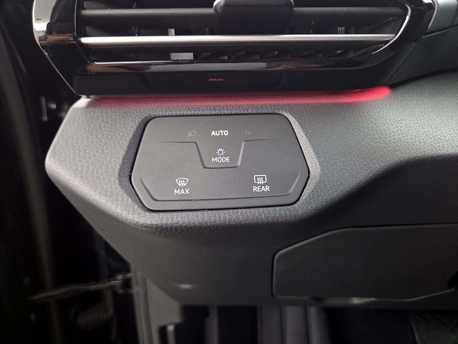 2023 Volkswagen ID.4 PRO - Photo 14