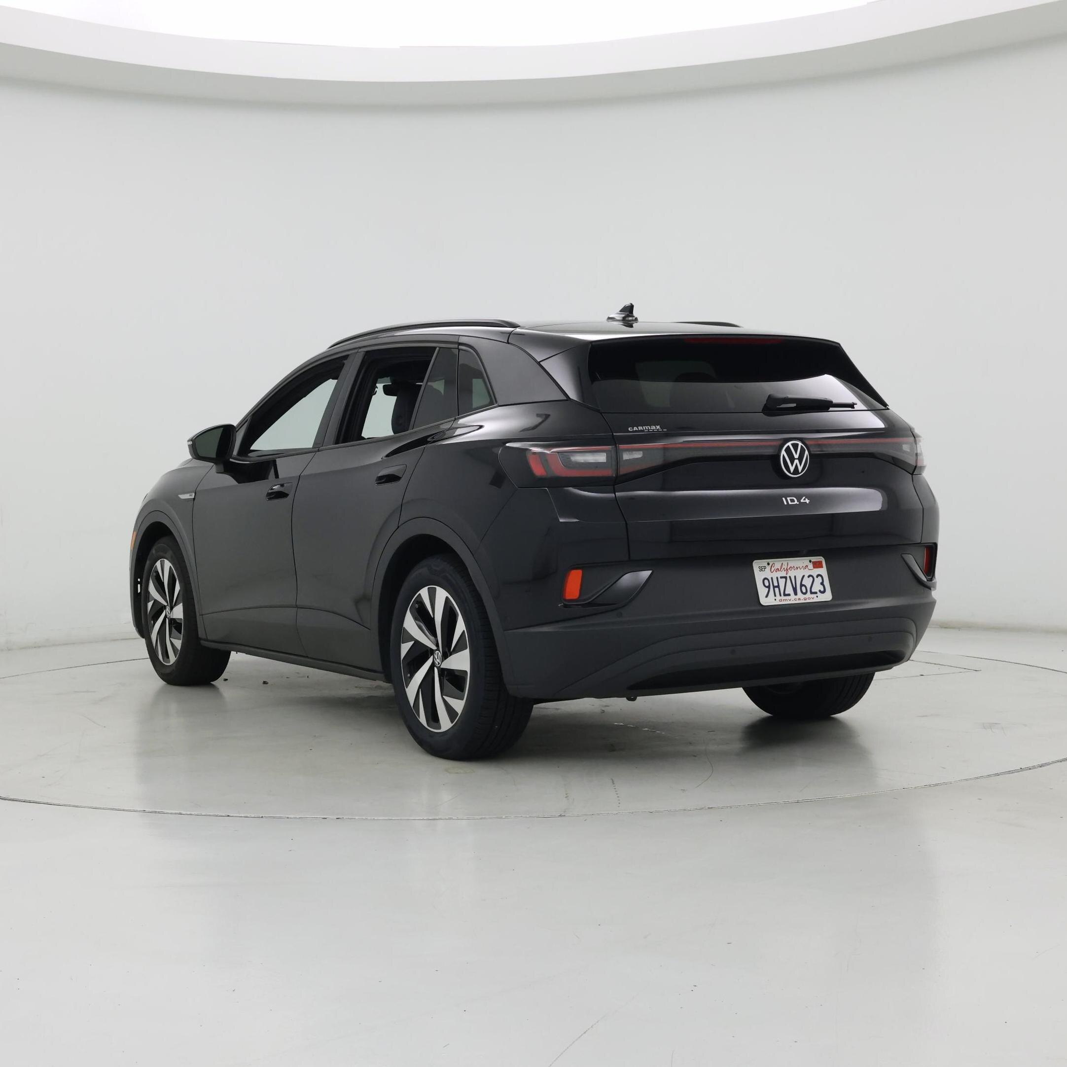 Thumbnail: 2023 Volkswagen ID.4 - 2