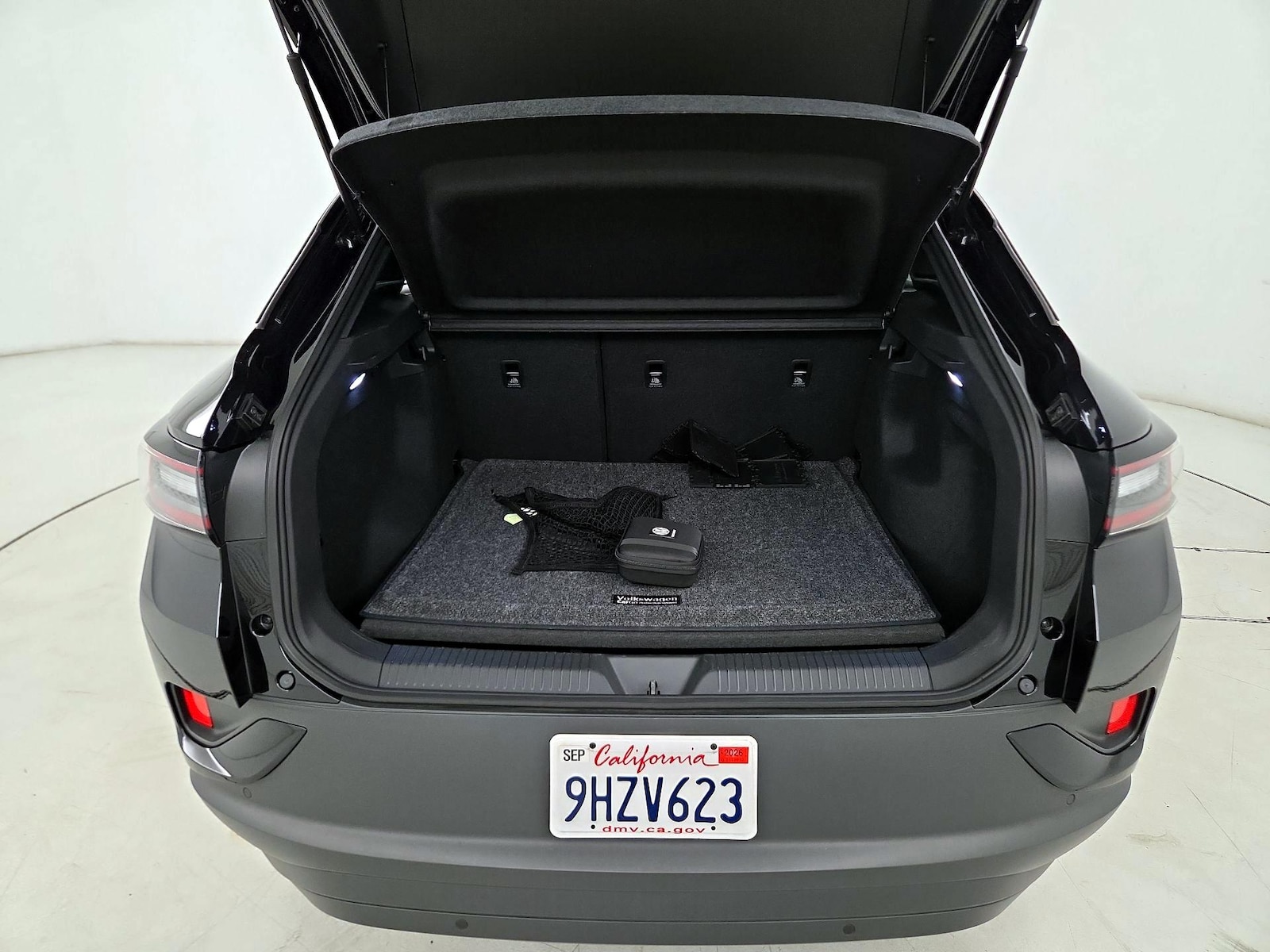 2023 Volkswagen ID.4 PRO - Photo 20