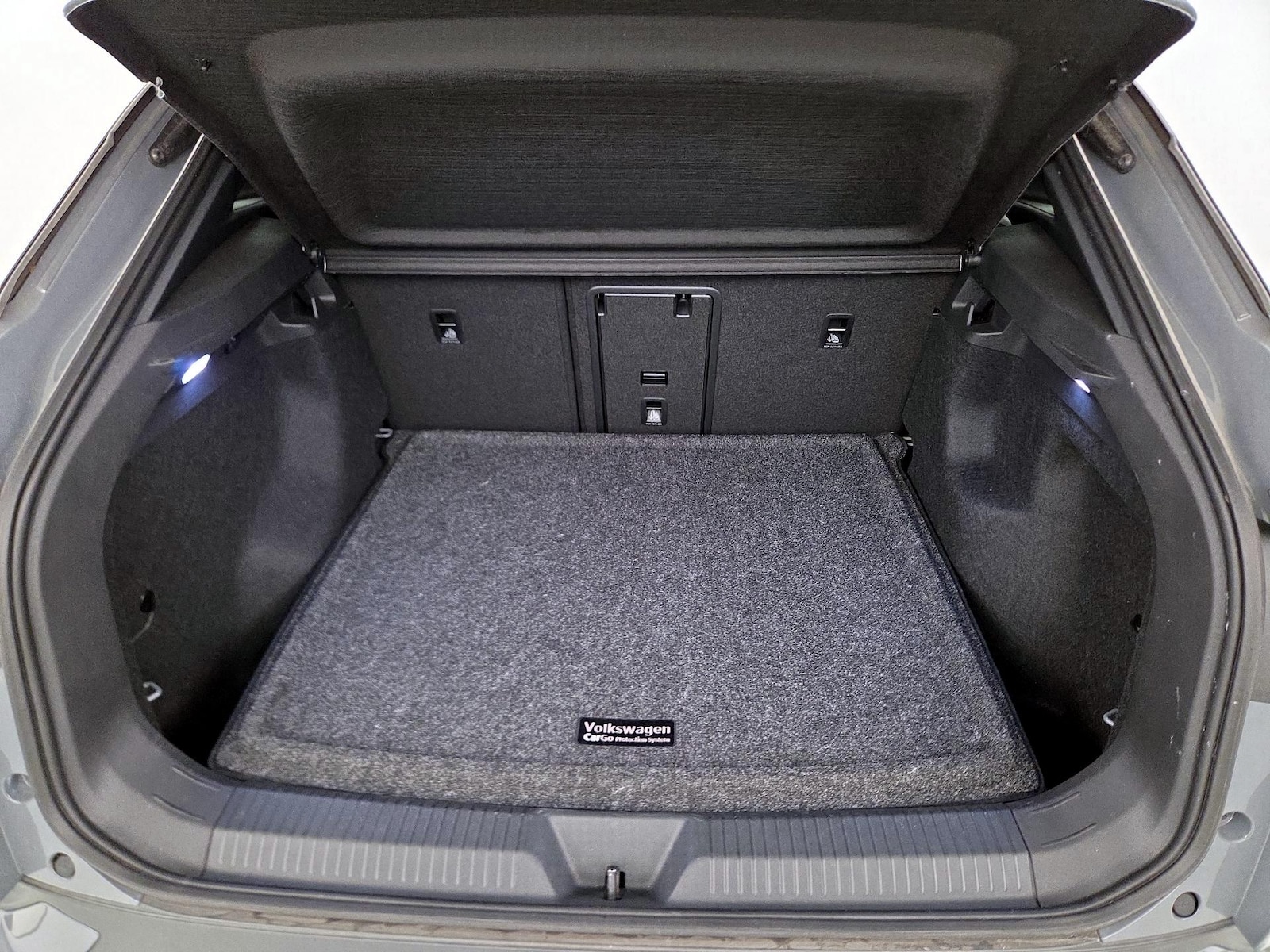 2023 Volkswagen ID.4 S - Photo 23