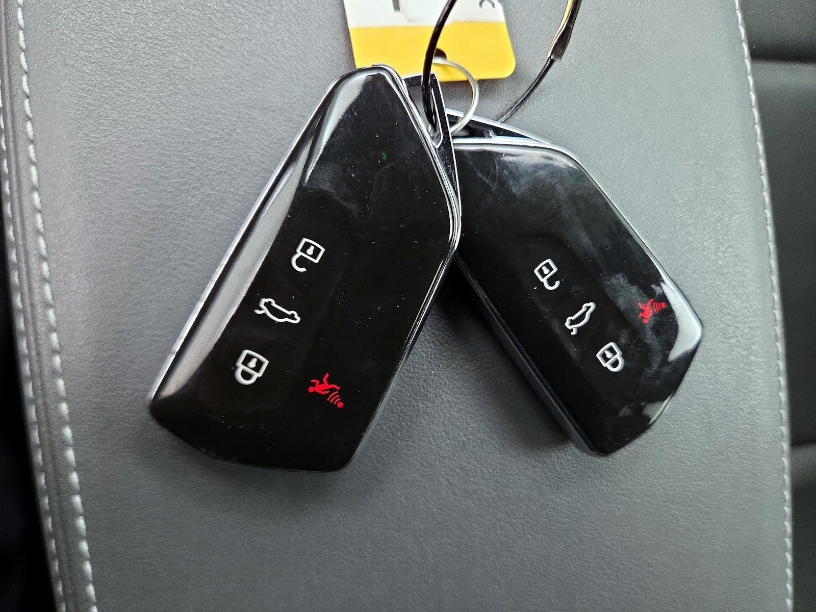 2023 Volkswagen ID.4 S - Photo 25