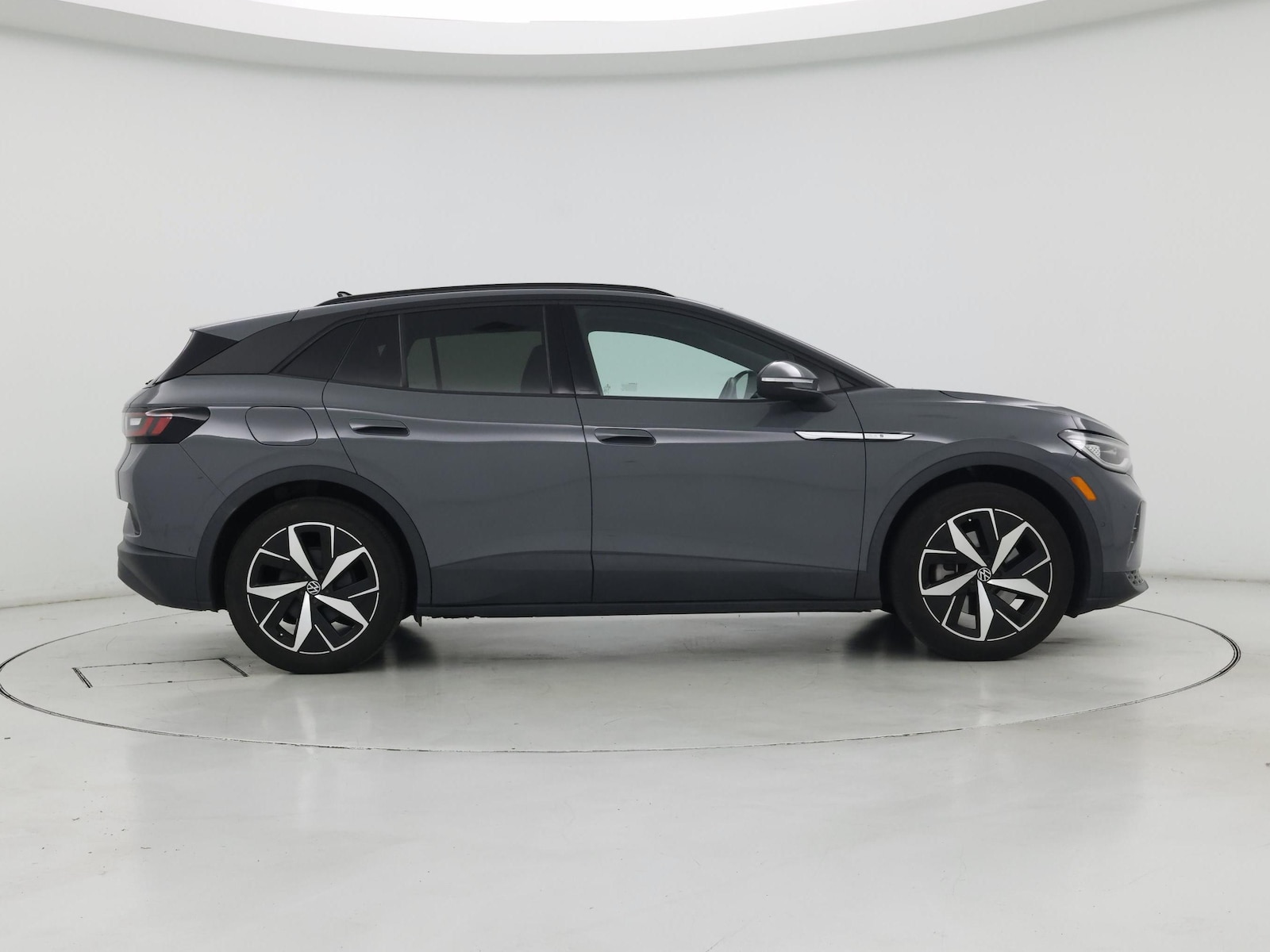 2023 Volkswagen ID.4 S - Photo 8