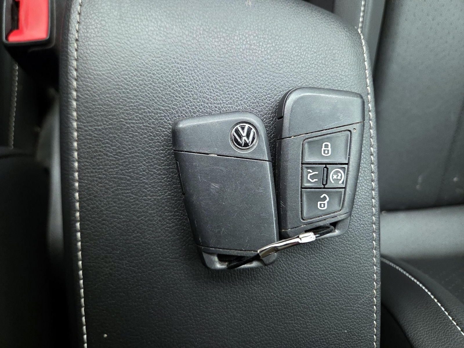 2023 Volkswagen Tiguan SE - Photo 26