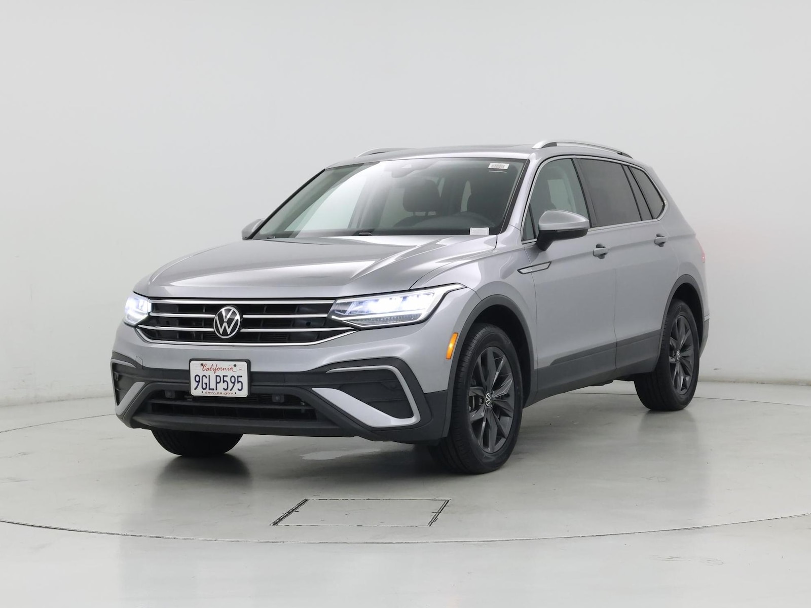 2023 Volkswagen Tiguan SE - Photo 5
