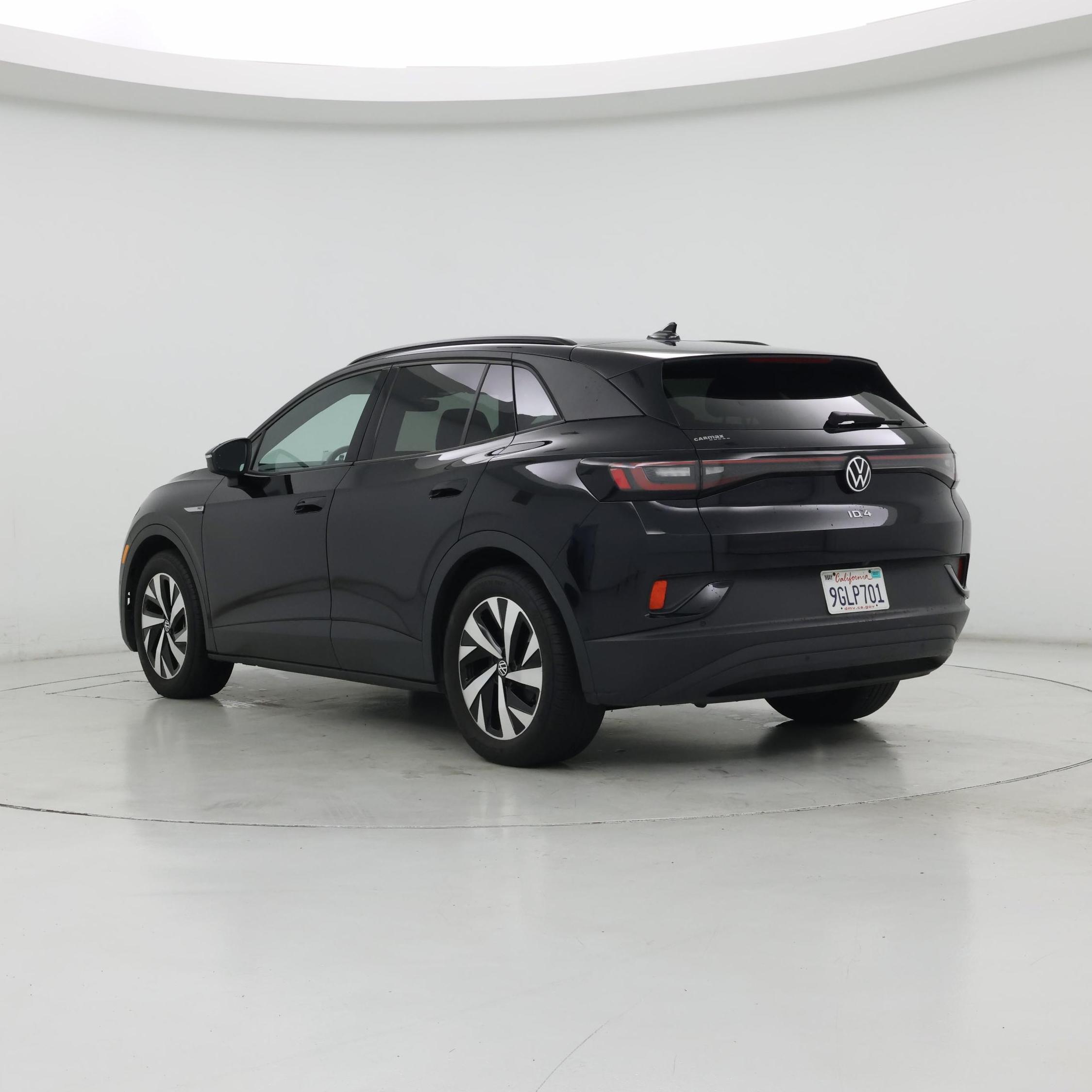 Thumbnail: 2023 Volkswagen ID.4 - 2