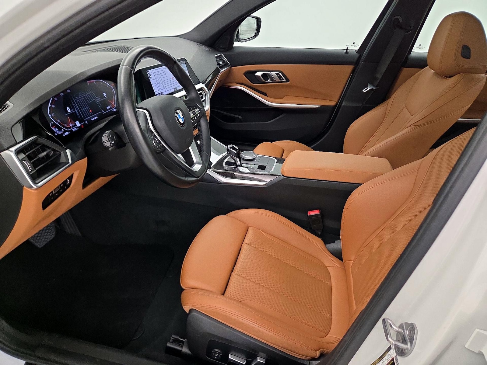 2022 BMW 3 Series 330i - Photo 12