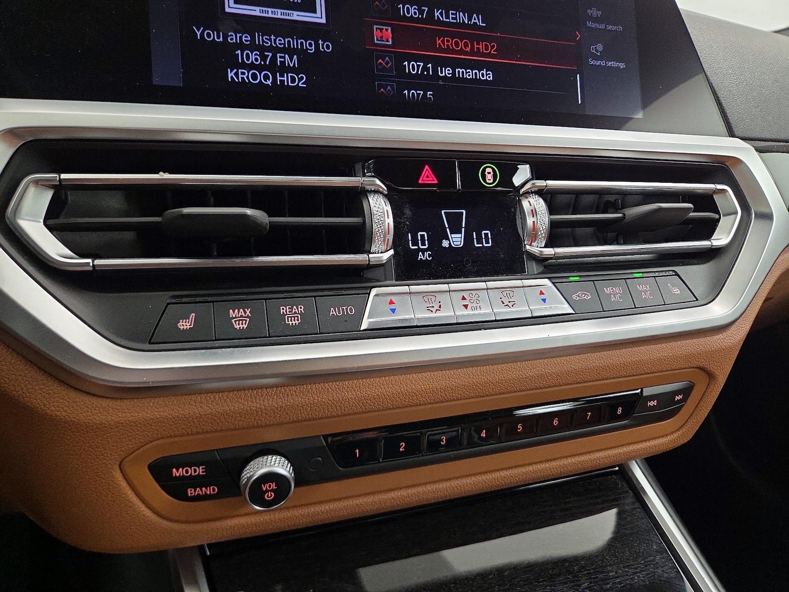 2022 BMW 3 Series 330i - Photo 18