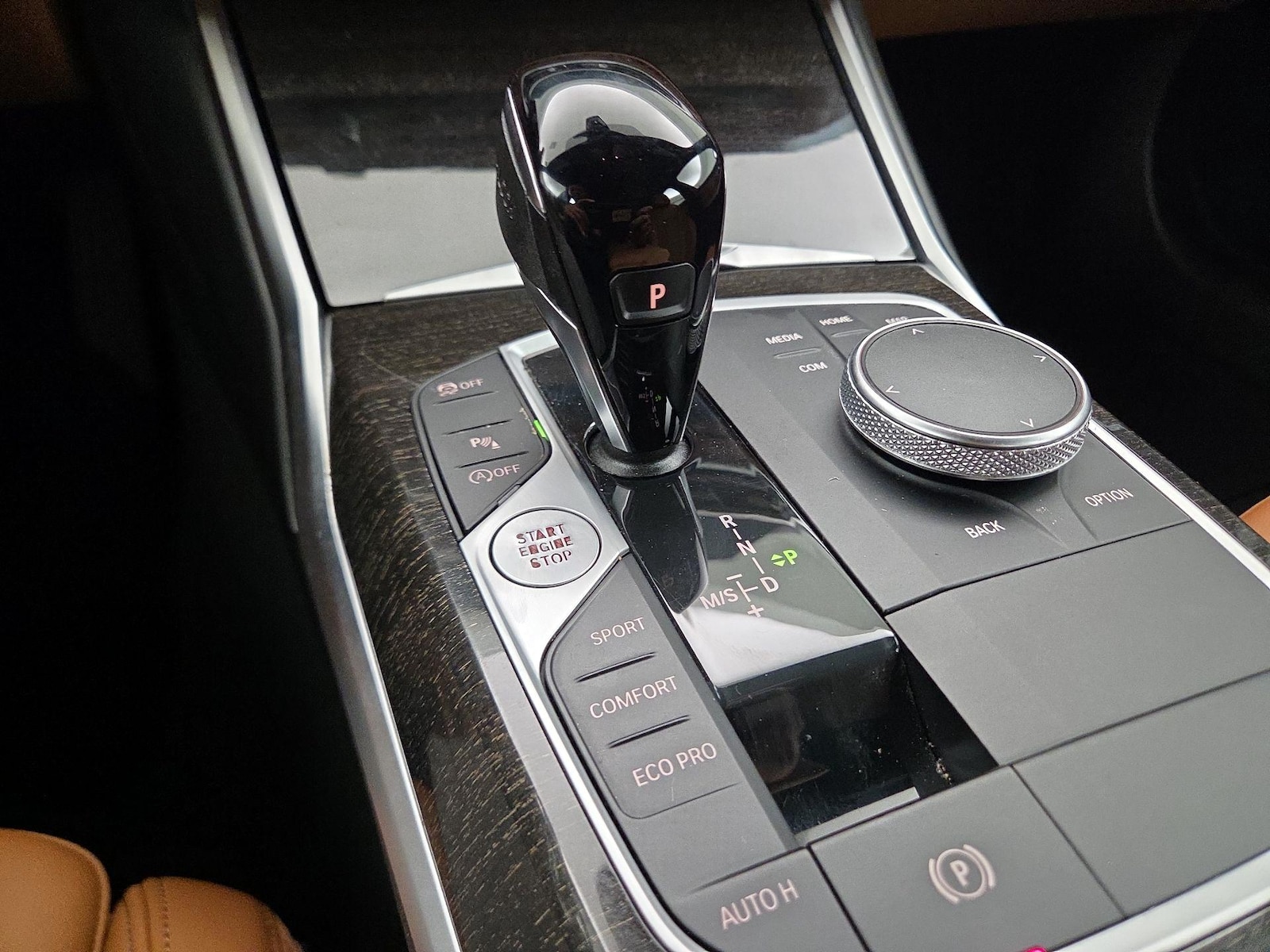 2022 BMW 3 Series 330i - Photo 19