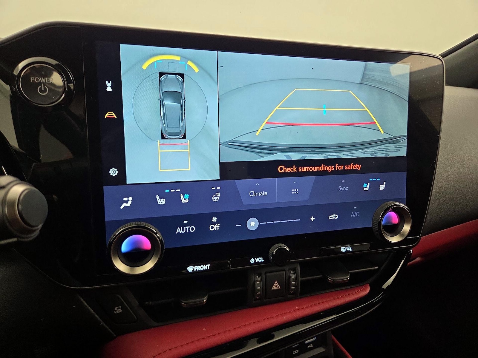 2024 Lexus NX PHEV 450h+ - Photo 15