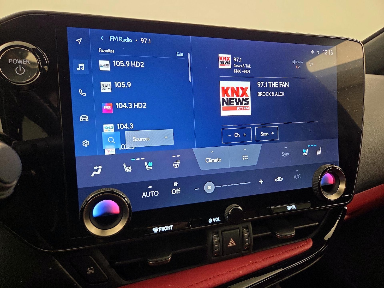 2024 Lexus NX PHEV 450h+ - Photo 16