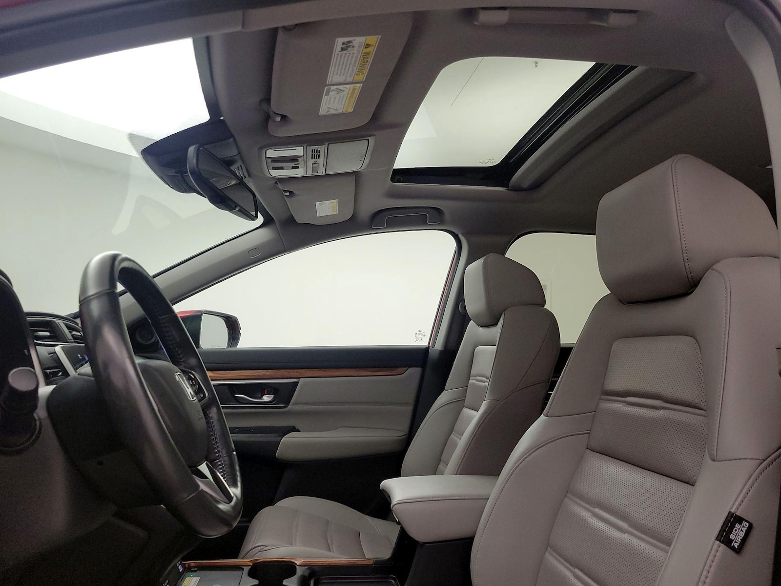Sunroof(s) & Overhead Airbags