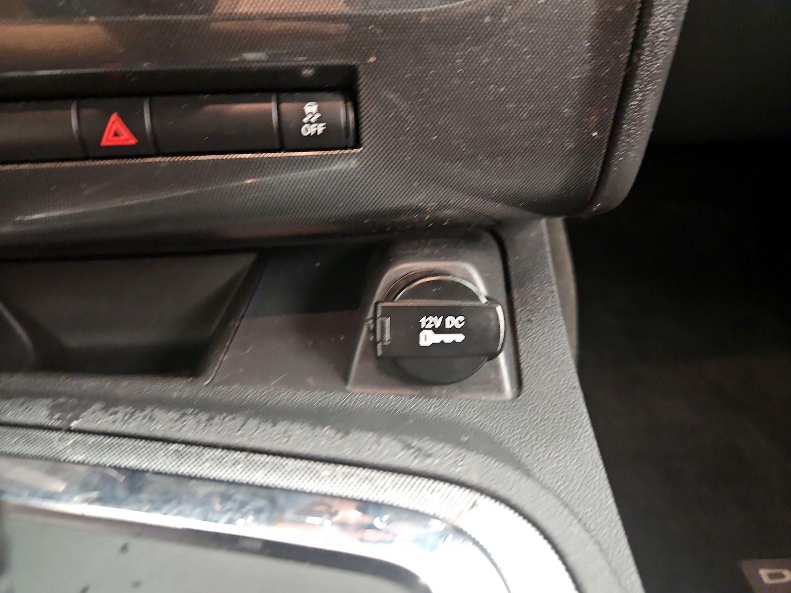 2014 Dodge Challenger SXT - Photo 19