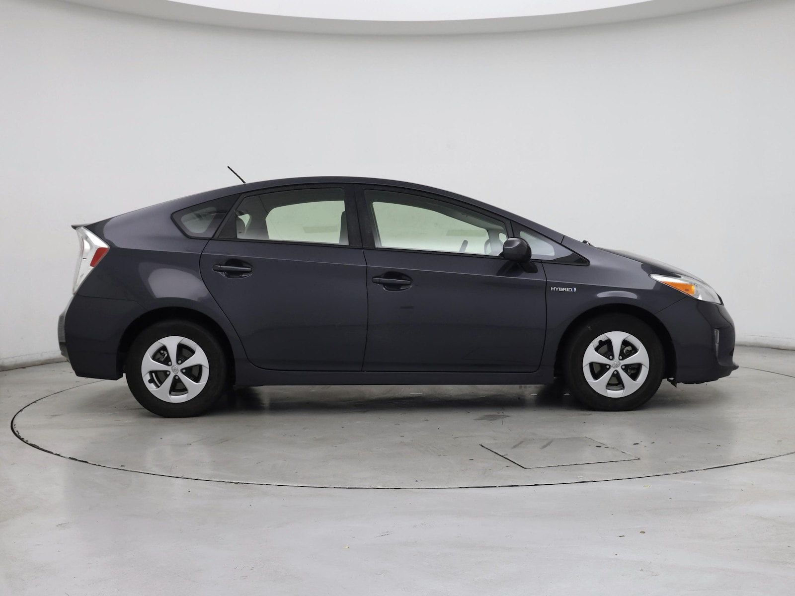 2015 Toyota Prius Two - Photo 8