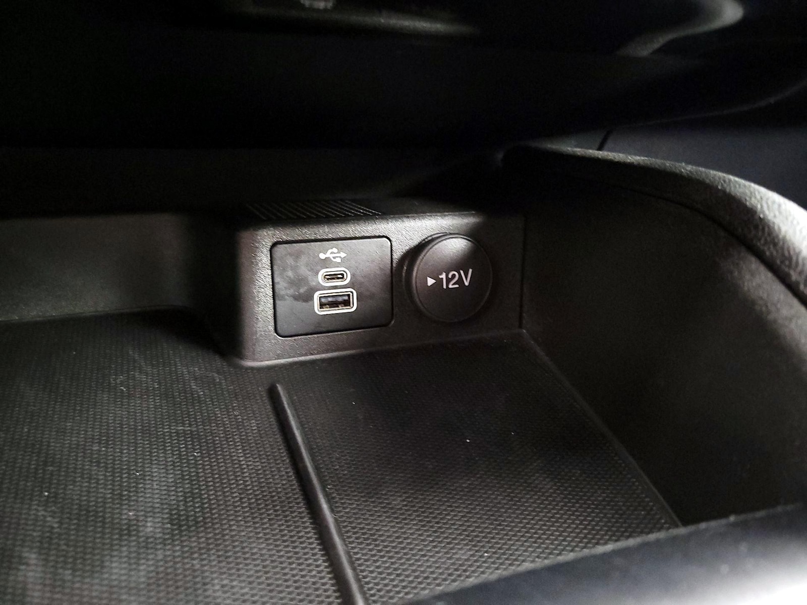 2024 Ford Escape ST-Line - Photo 20