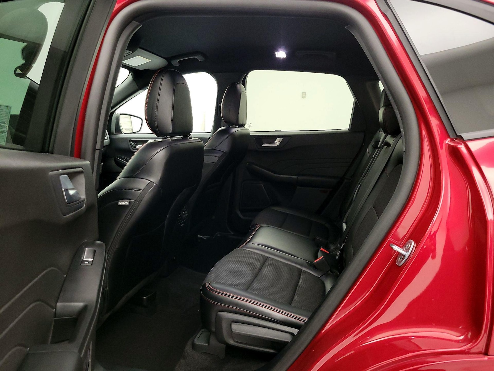 2024 Ford Escape ST-Line - Photo 21