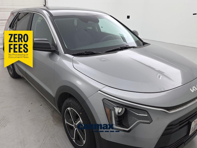 Silver 2023 Kia Niro SUV / Crossover Front-Wheel Drive Automatic