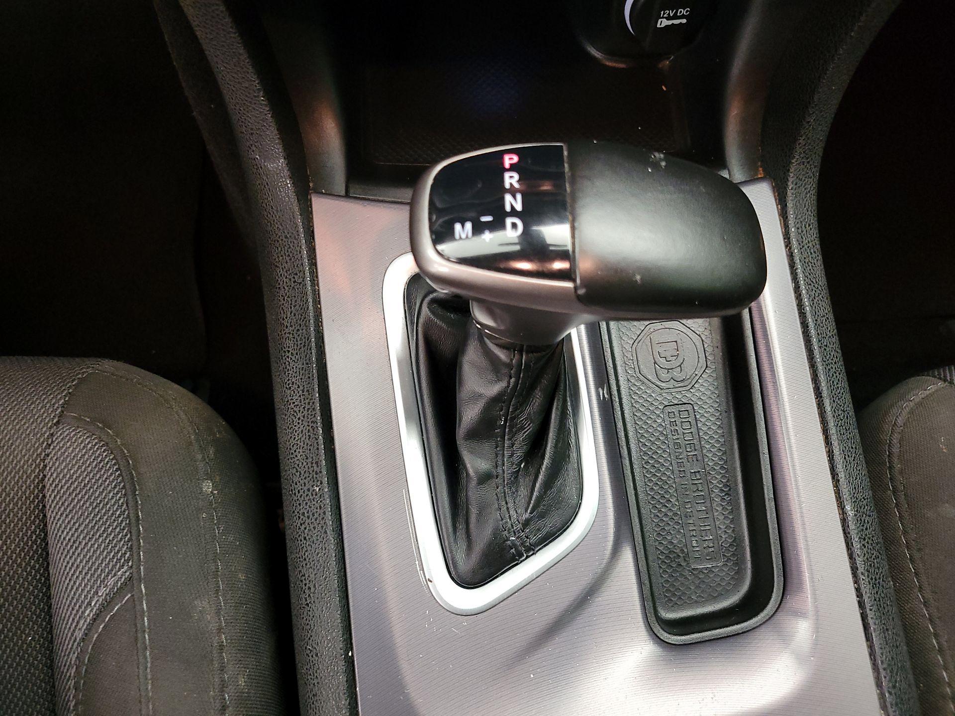 Thumbnail: 2019 Dodge Charger - 15