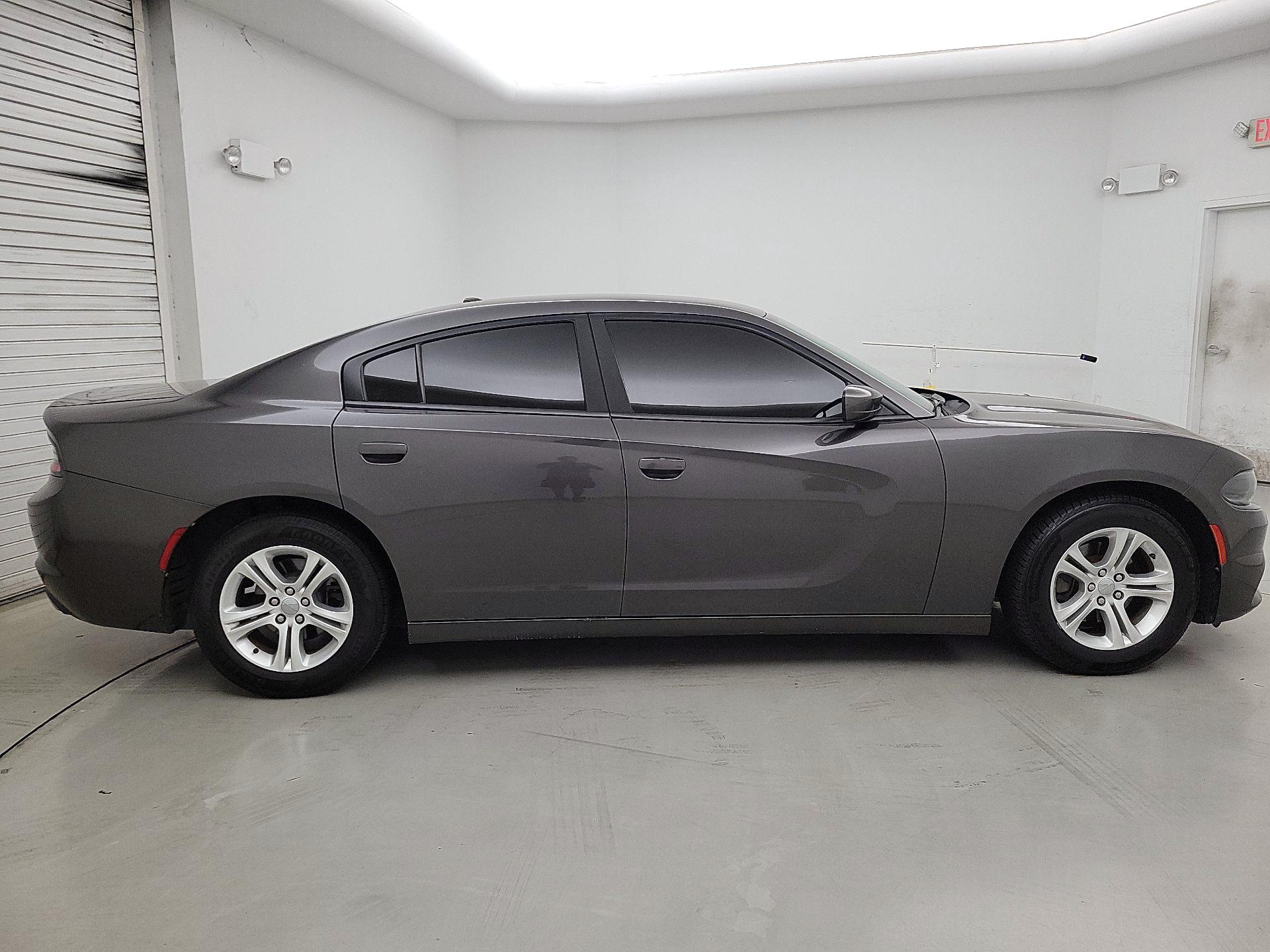 Thumbnail: 2019 Dodge Charger - 4