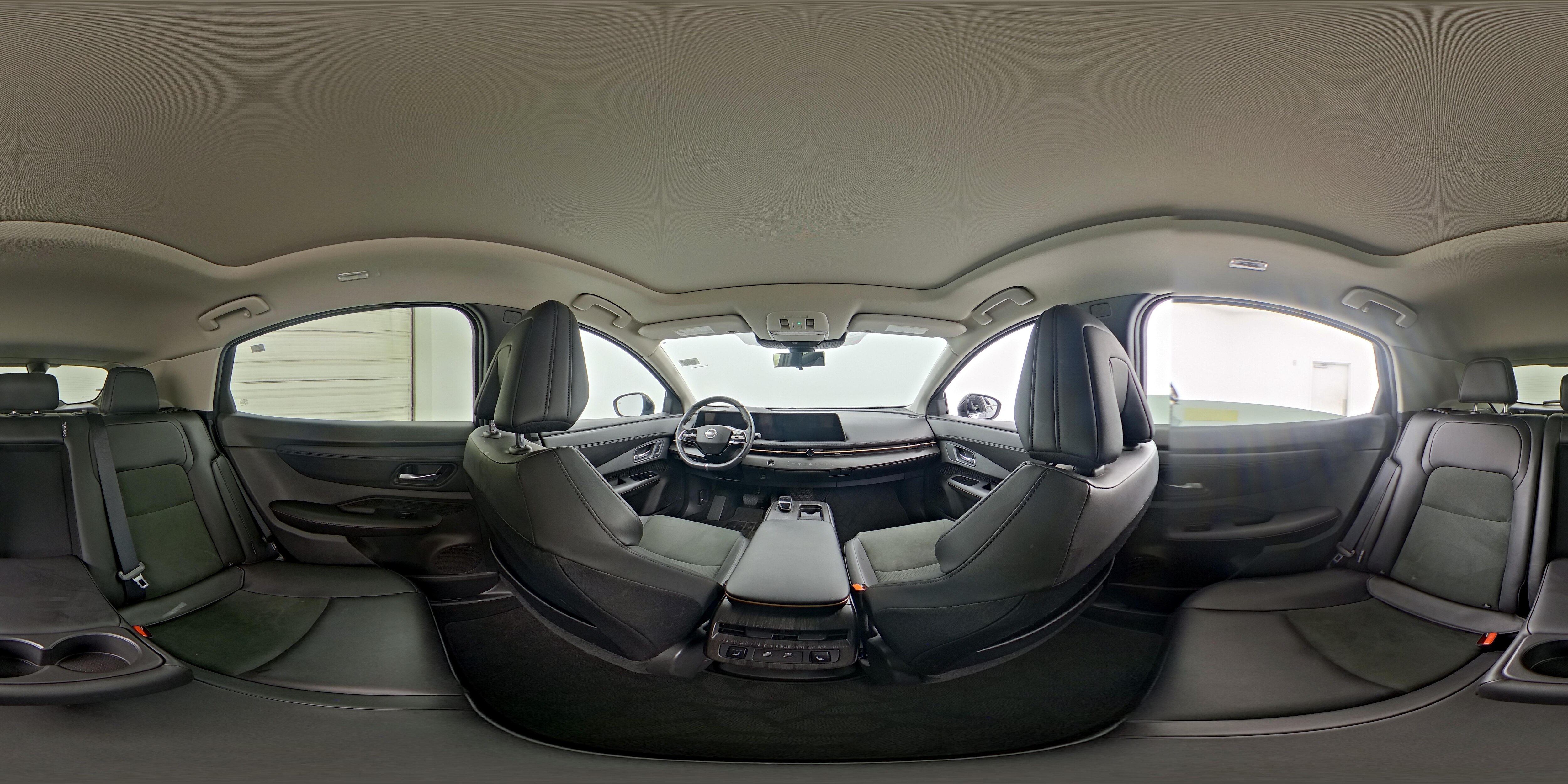 2025 Nissan ARIYA Evolve+ - Photo 25