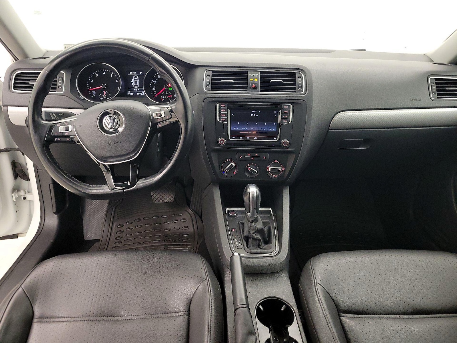 2017 Volkswagen Jetta SE - Photo 10