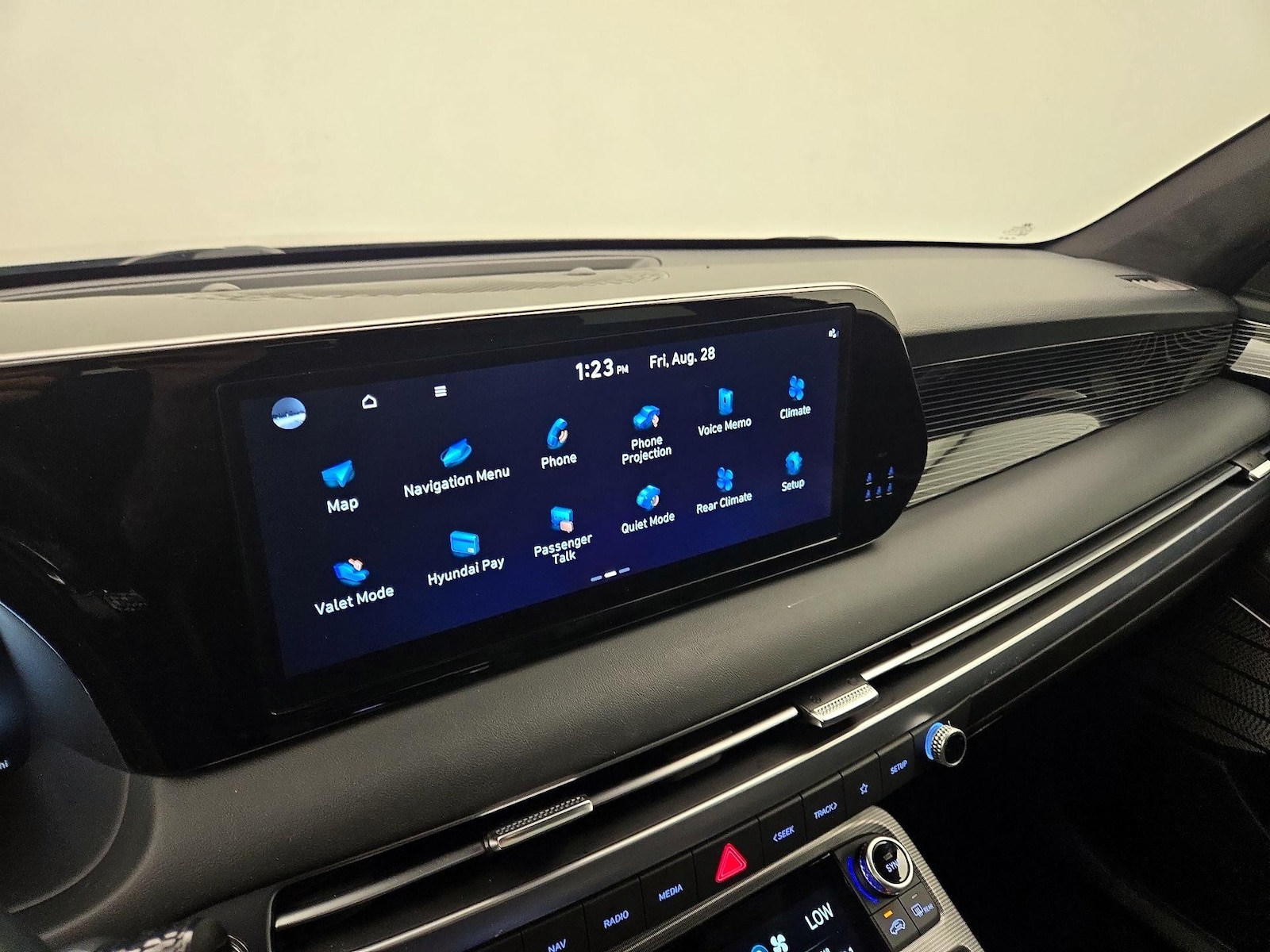 2025 Hyundai Palisade Calligraphy - Photo 17