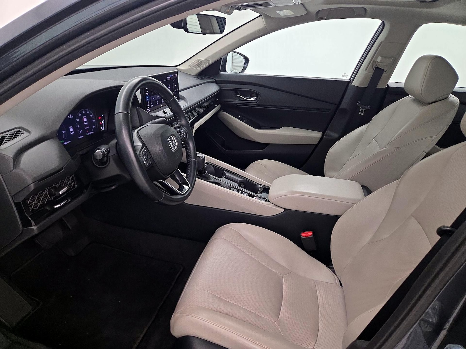 2023 Honda Accord Hybrid EX-L - Photo 12