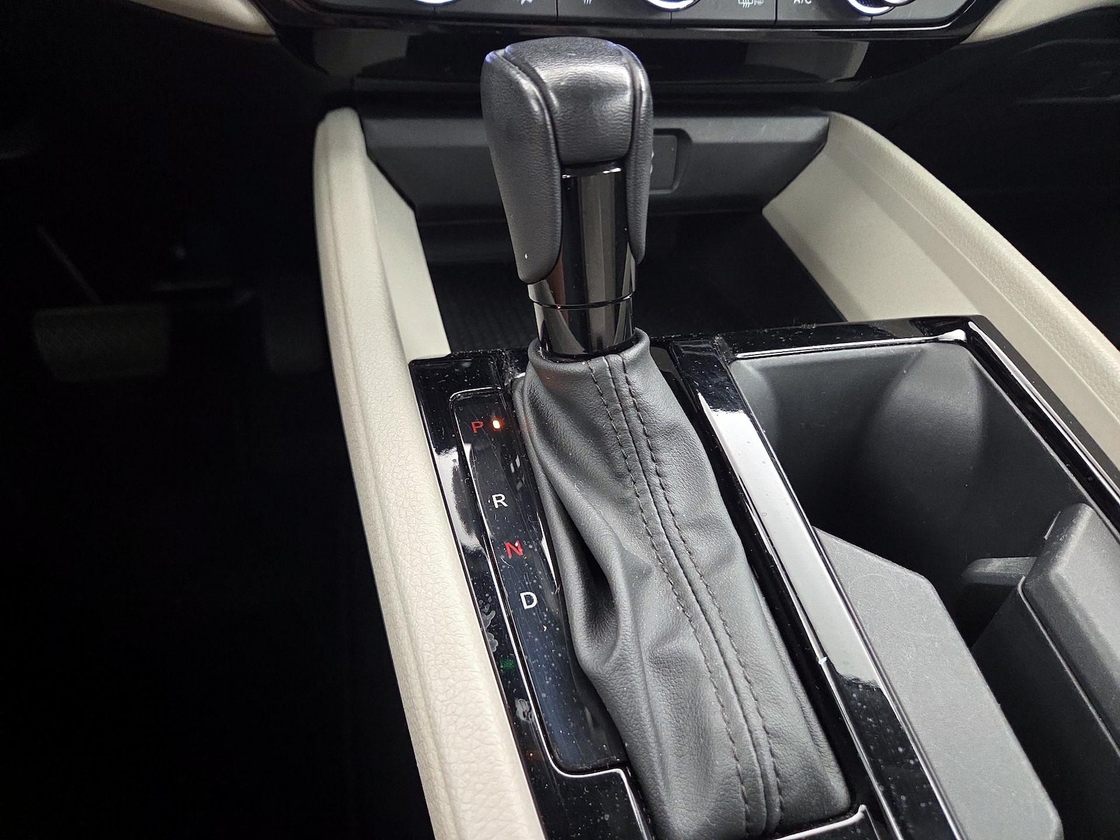 2023 Honda Accord Hybrid EX-L - Photo 17