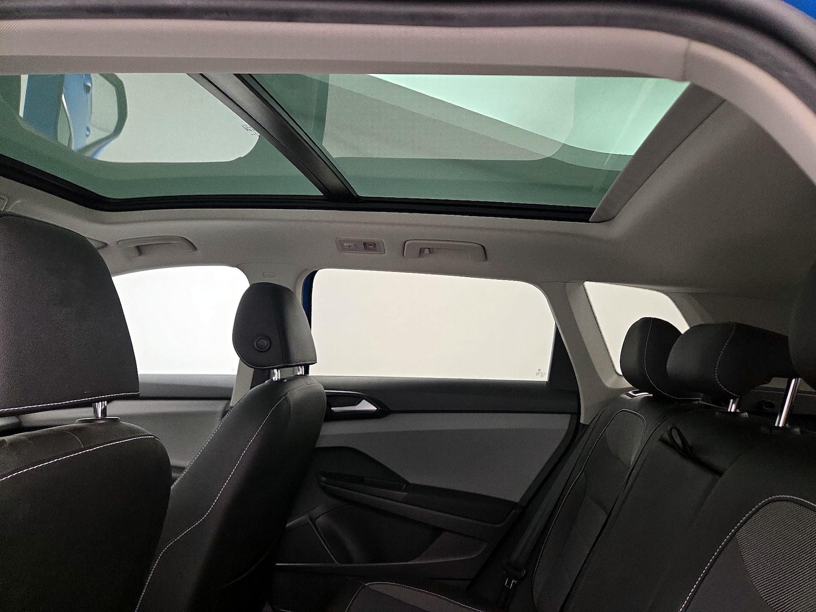 2022 Volkswagen Taos SE - Photo 24