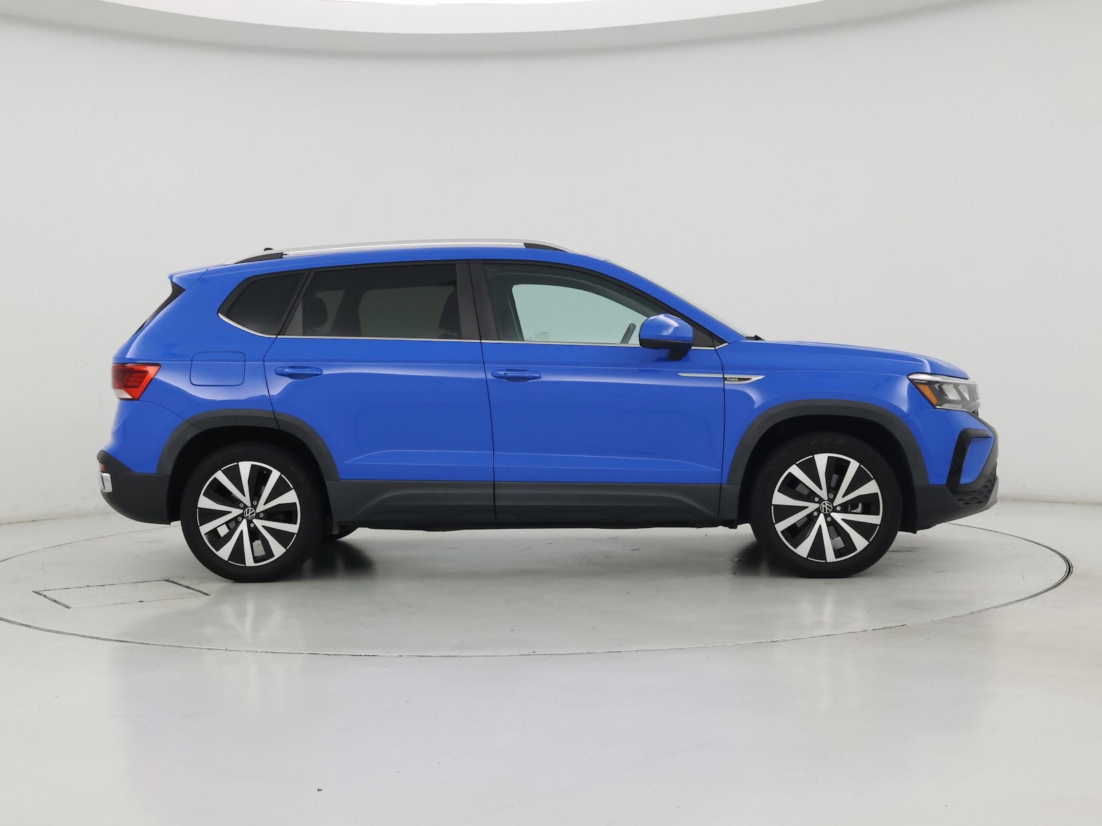 2022 Volkswagen Taos SE - Photo 8