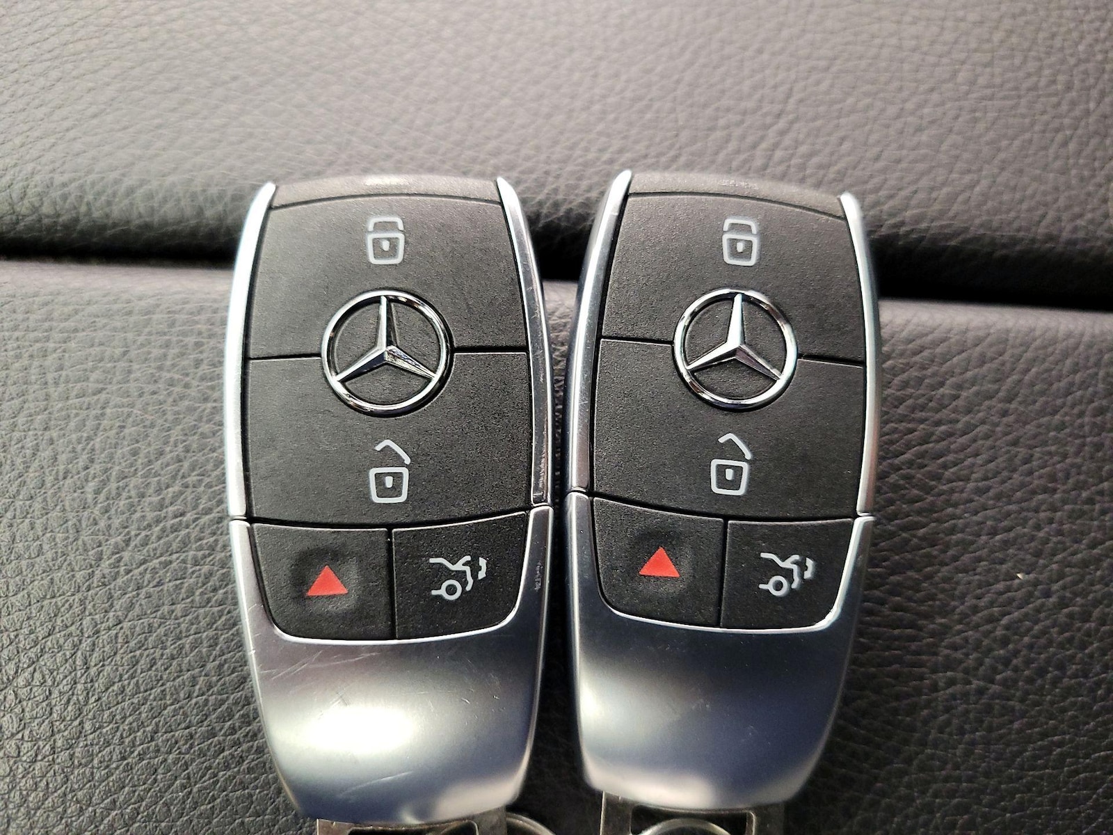 2025 Mercedes-Benz GLE GLE450 - Photo 26