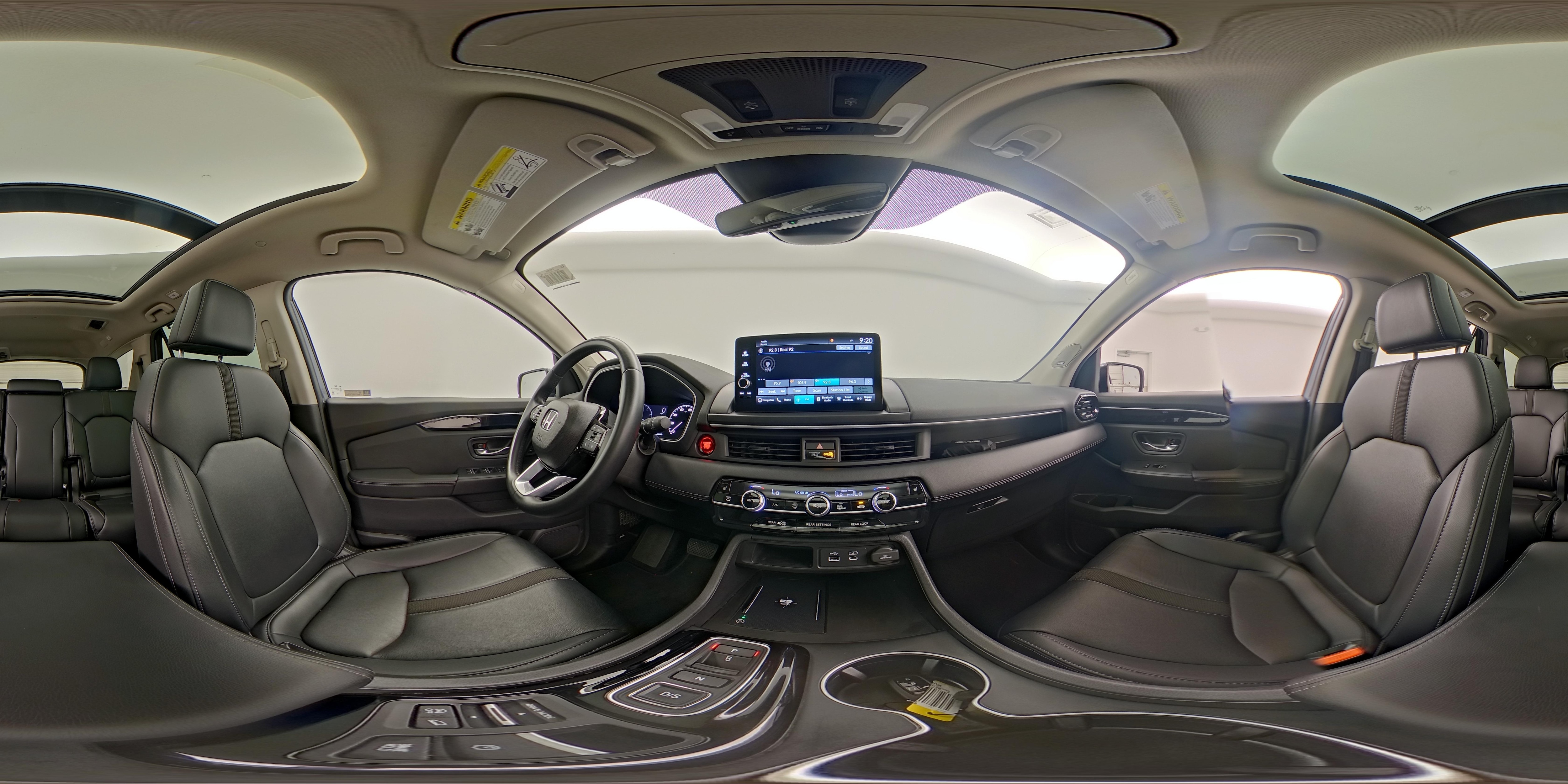 2025 Honda Pilot Touring - Photo 26