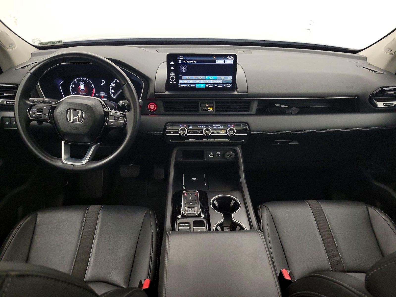 2025 Honda Pilot Touring - Photo 10