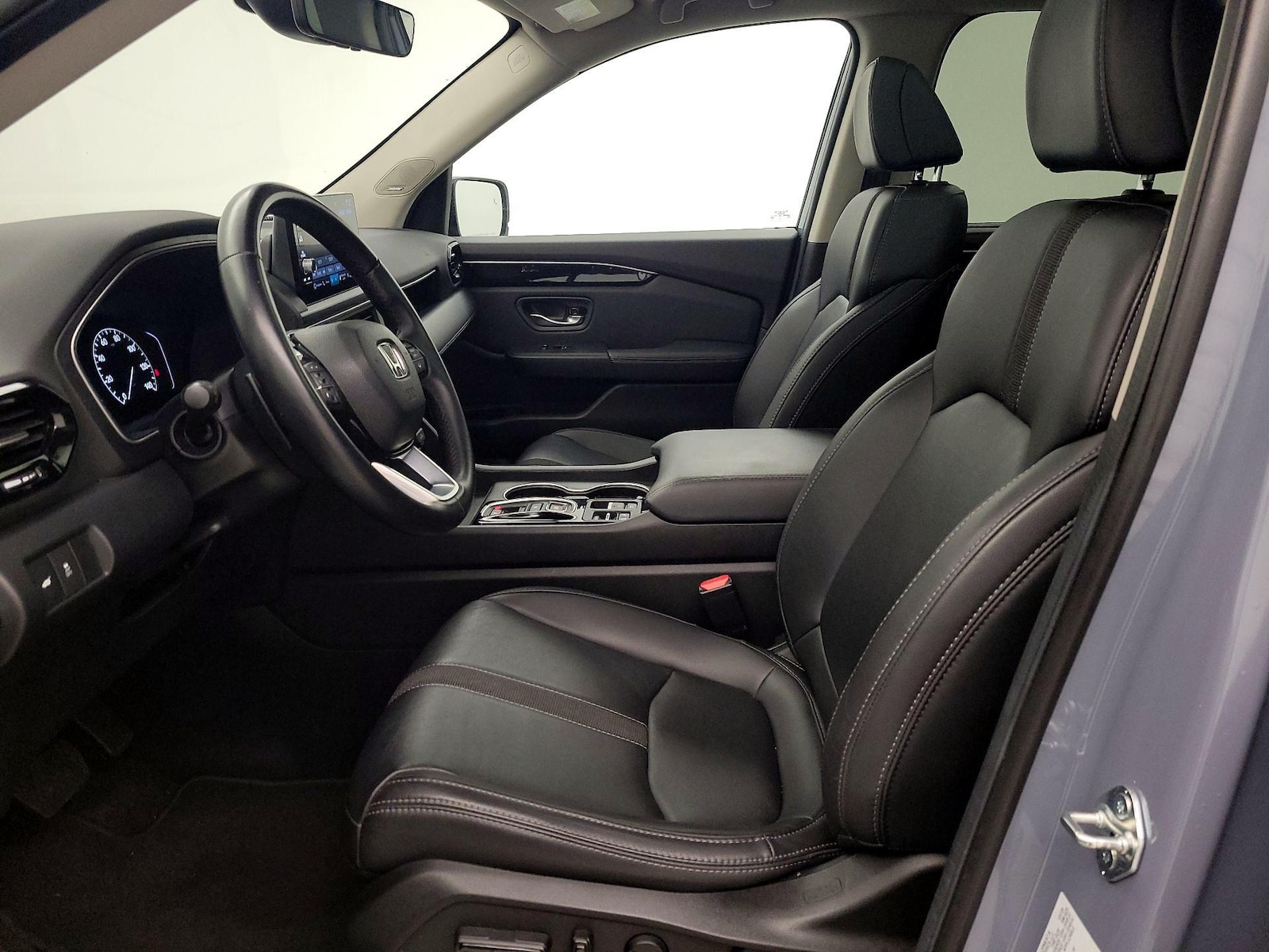 2025 Honda Pilot Touring - Photo 12