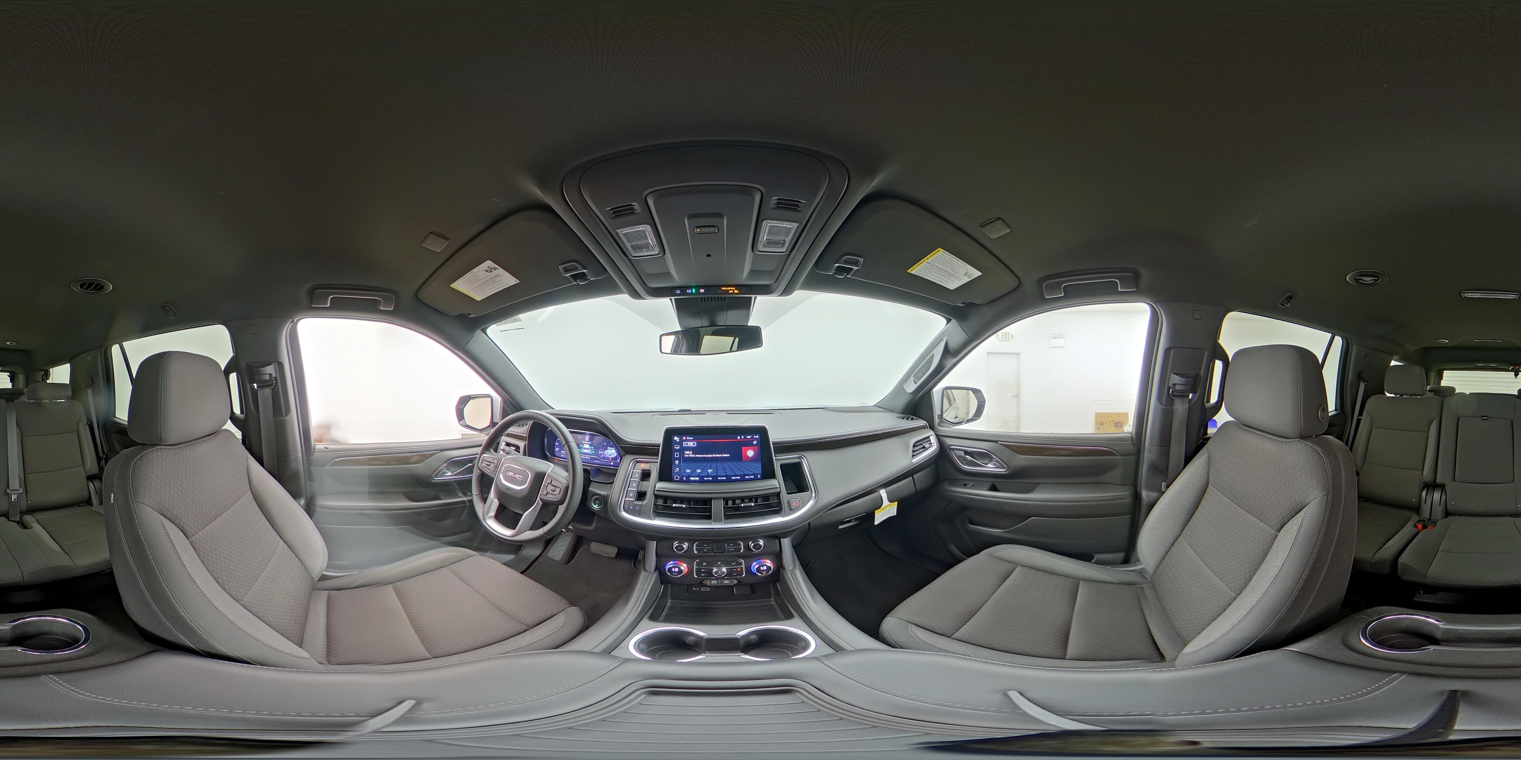 2024 GMC Yukon SLE - Photo 27