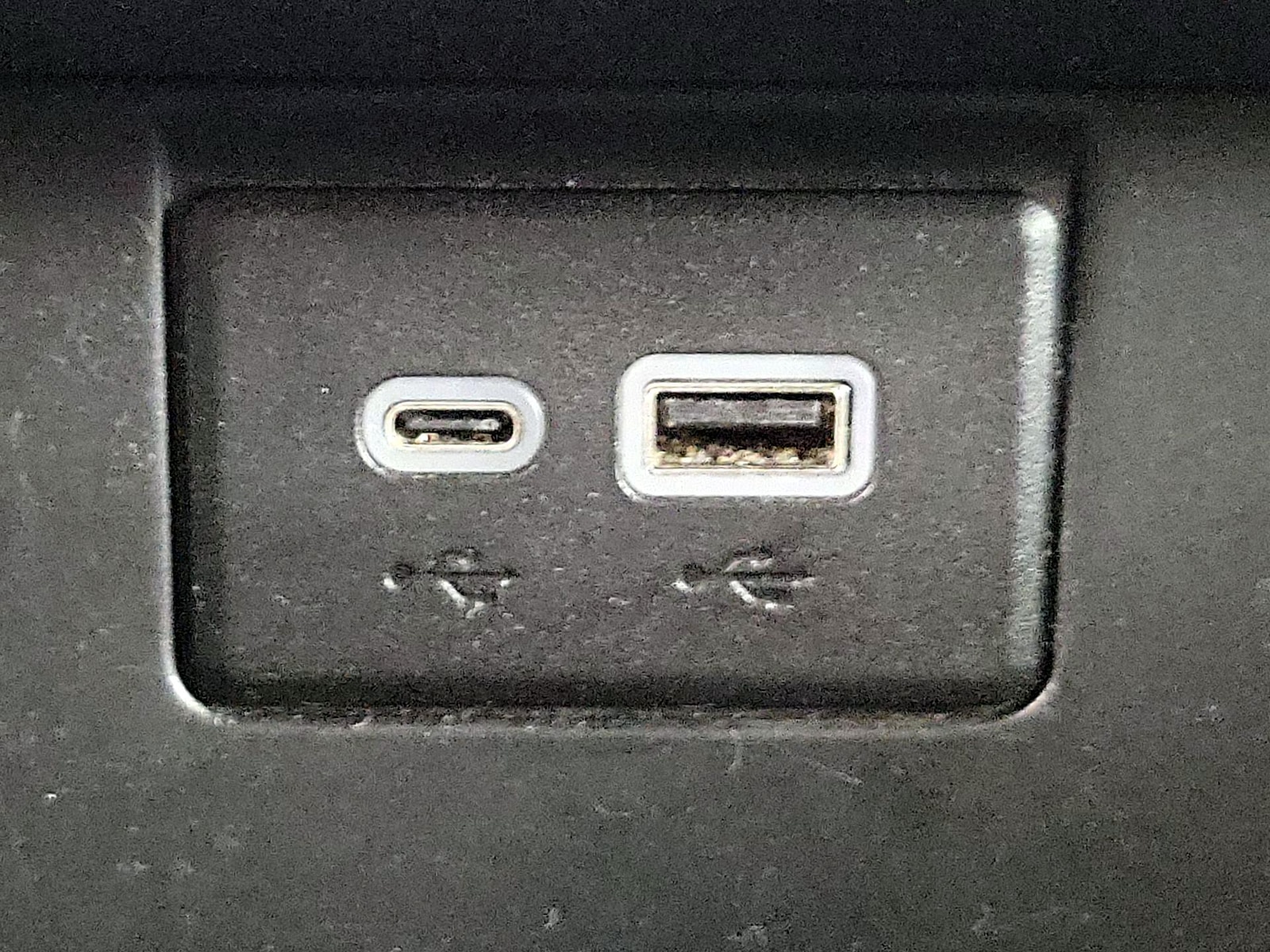 2024 GMC Yukon SLE - Photo 20