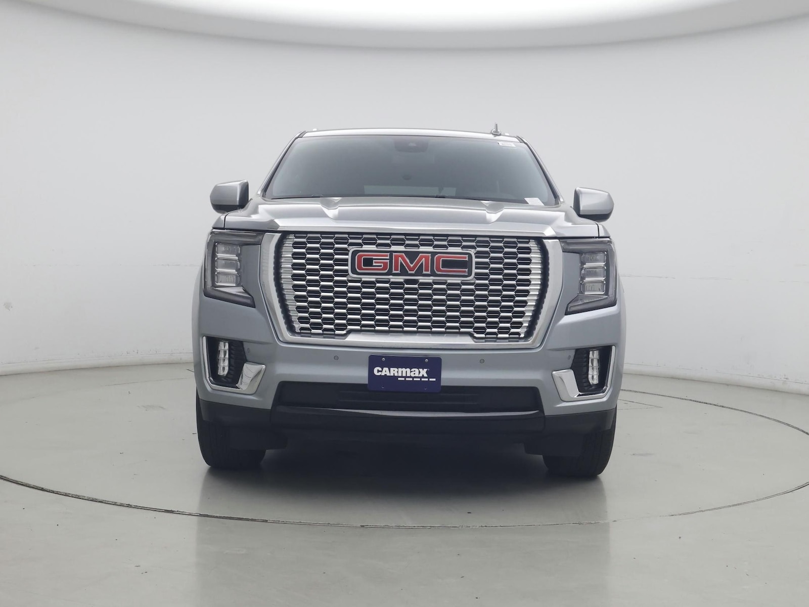 2024 GMC Yukon SLE - Photo 6