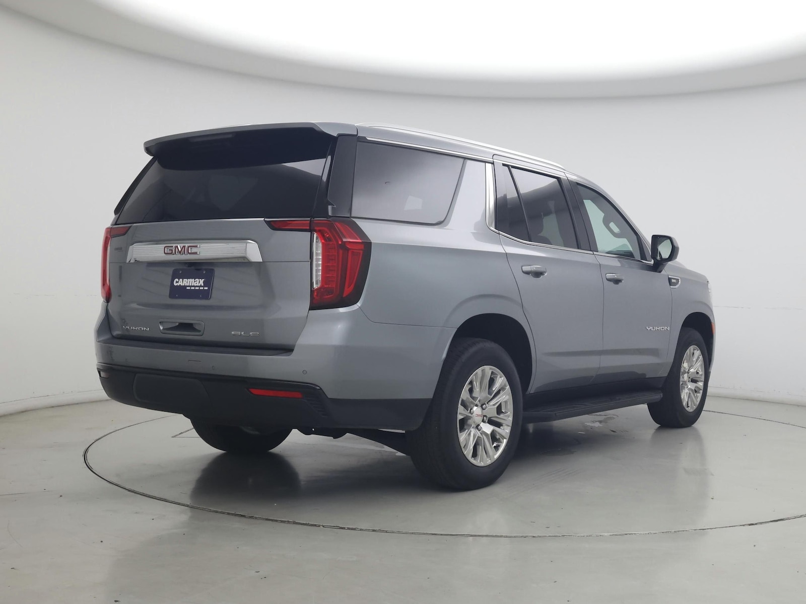 2024 GMC Yukon SLE - Photo 9