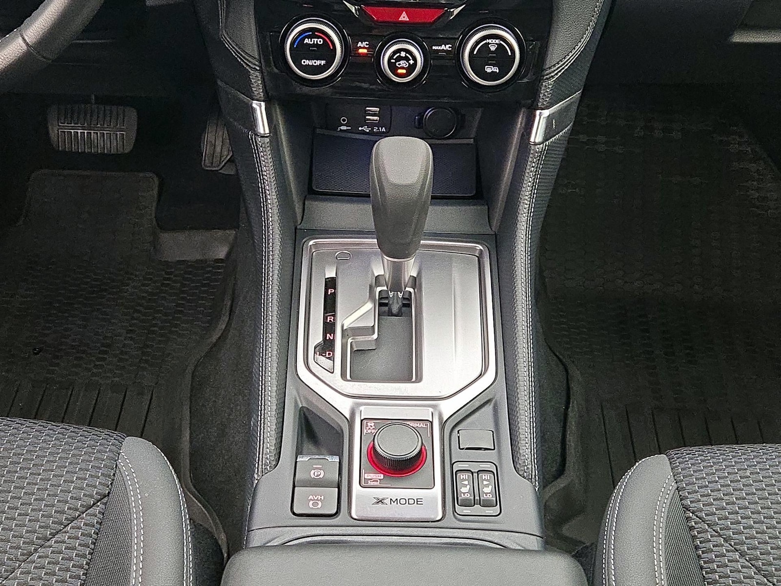 2024 Subaru Forester Premium - Photo 18