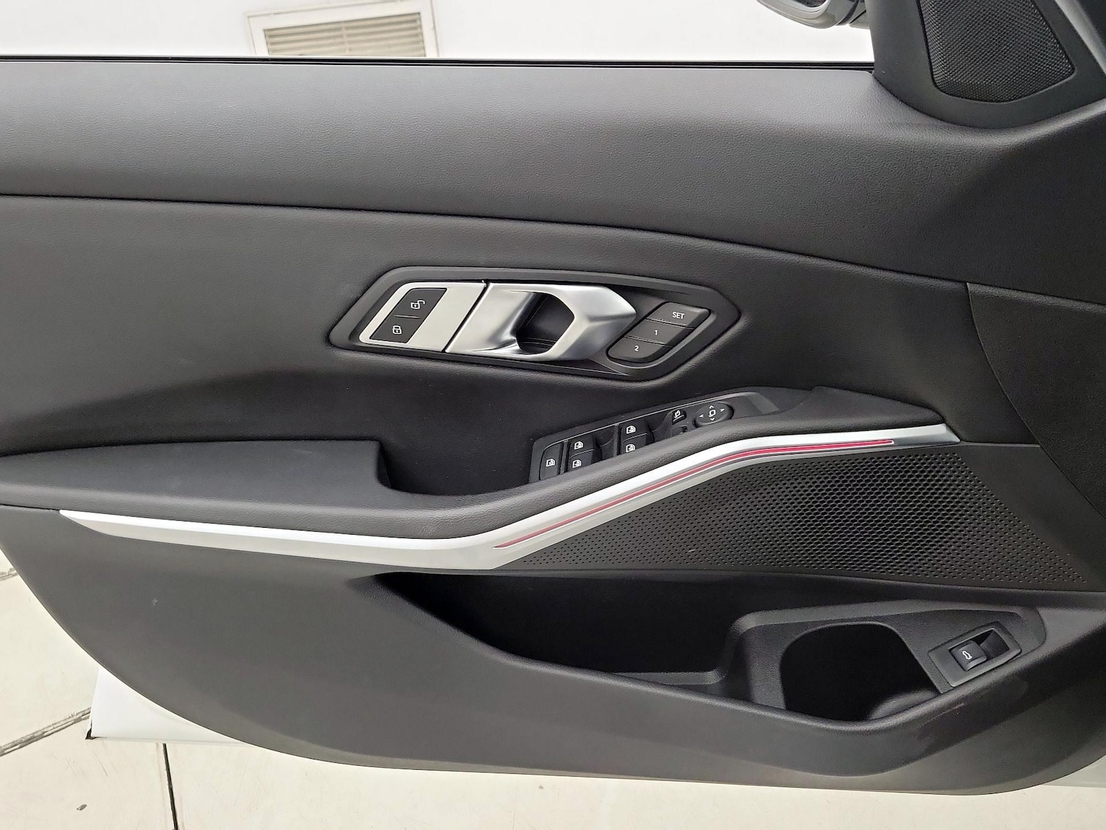 2023 BMW 3 Series 330i - Photo 13