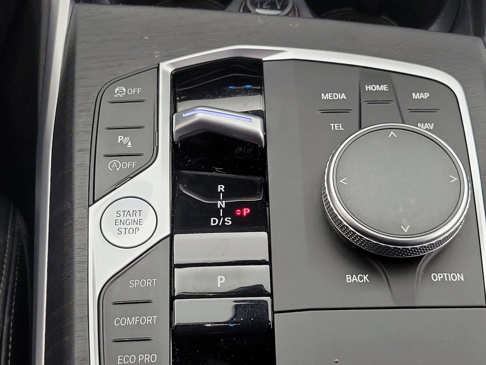 2023 BMW 3 Series 330i - Photo 19